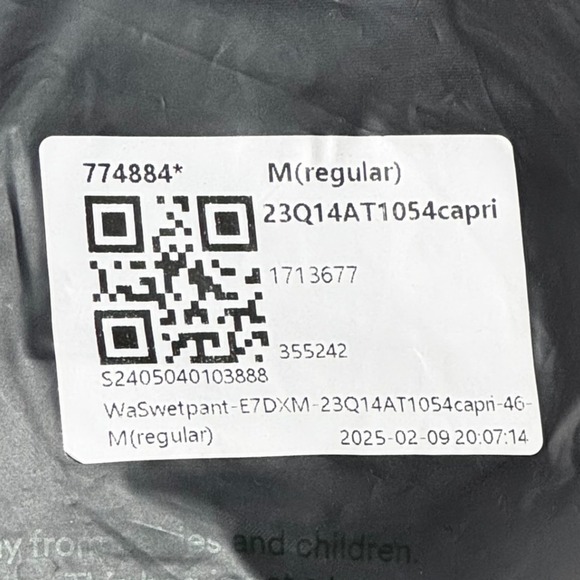 Halara "Play It My Way" Balloon-Leg Capri Pants Black — Size Medium, NWT - Picture 11 of 11